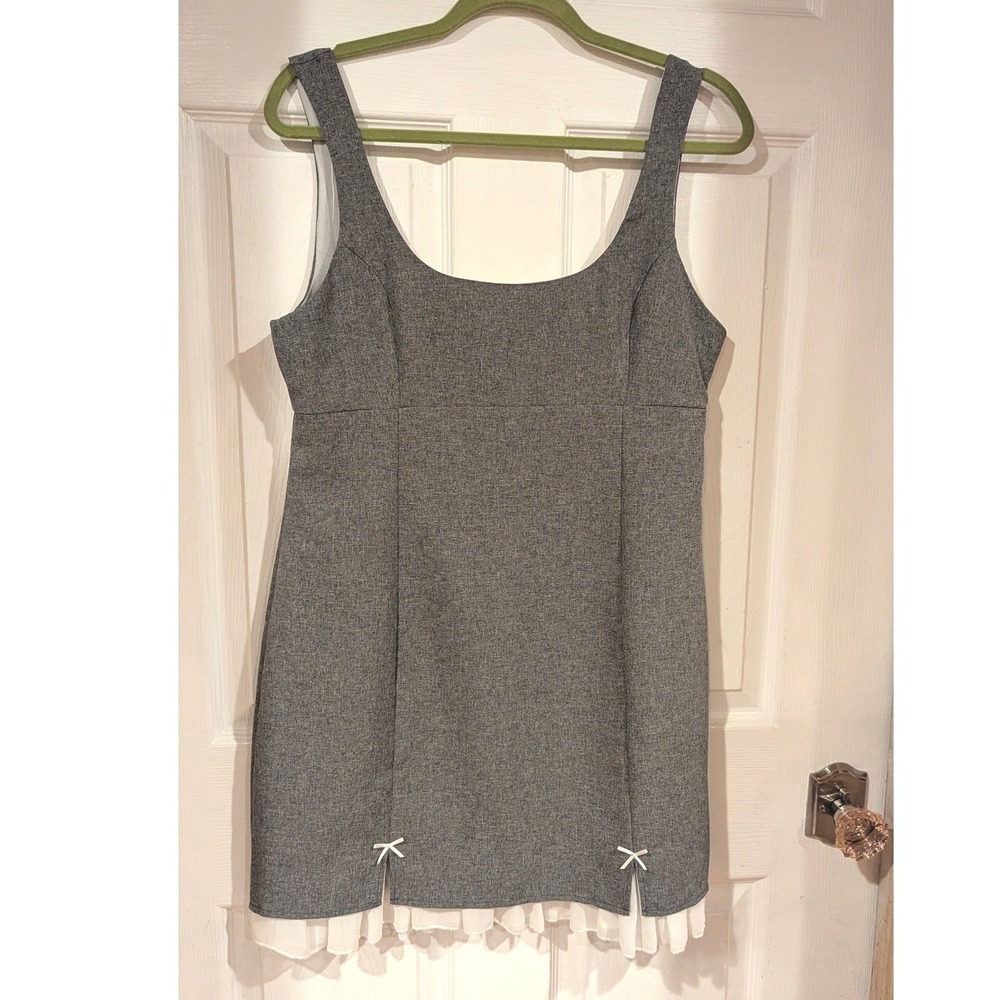 Miss‎ Selfridge Grey Pinafore Dress with White Ruffle Hem Bow Detail  US 10